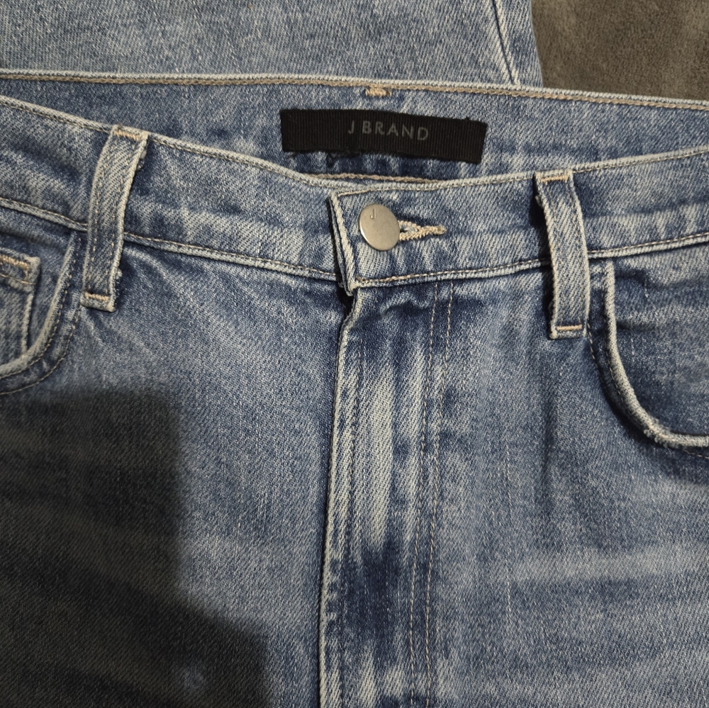 J brand jeans size 28 relaxed straight leg